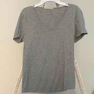 Fitting Grey T-Shirt